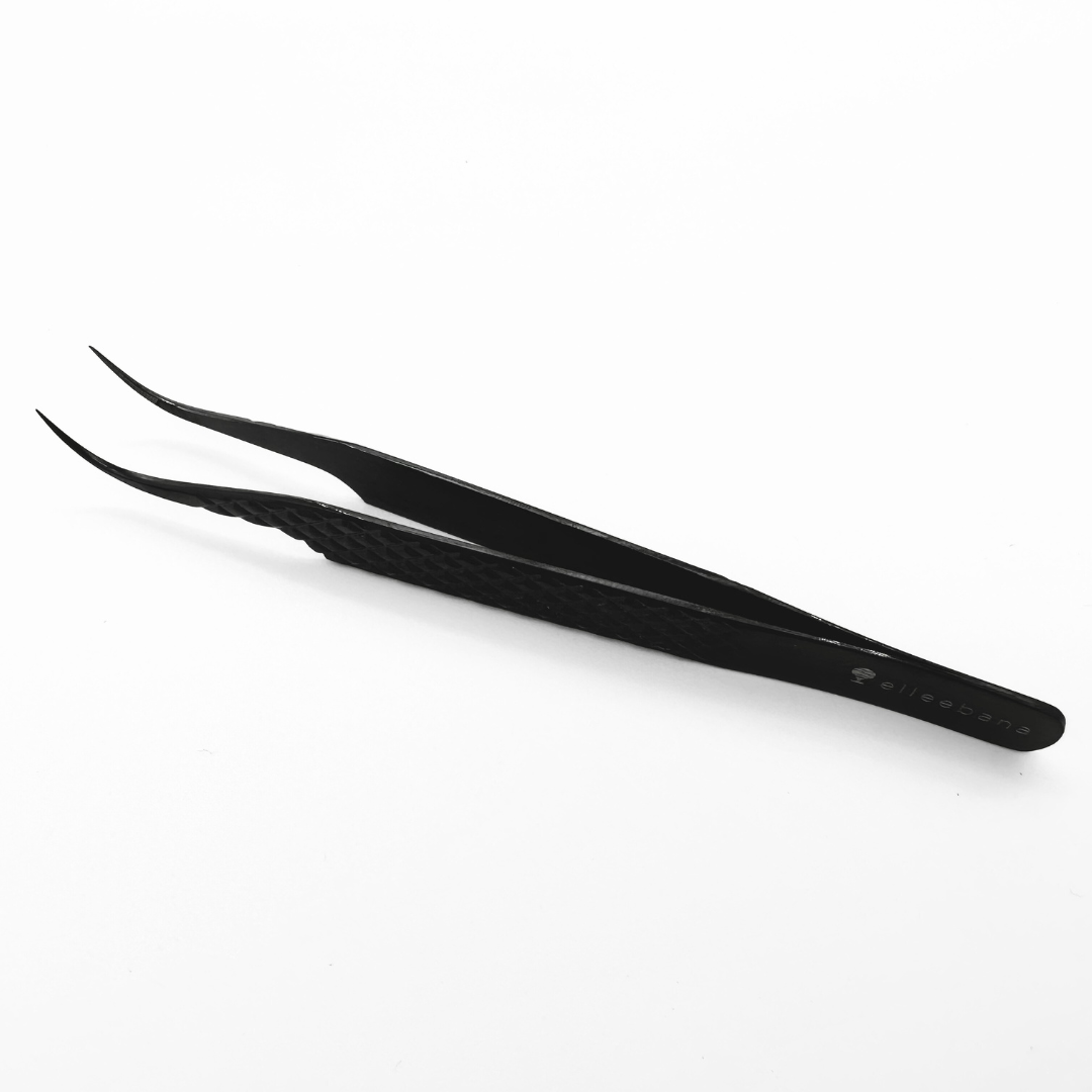 Elleebana ElleeEXPERT Curved Tip Tweezer